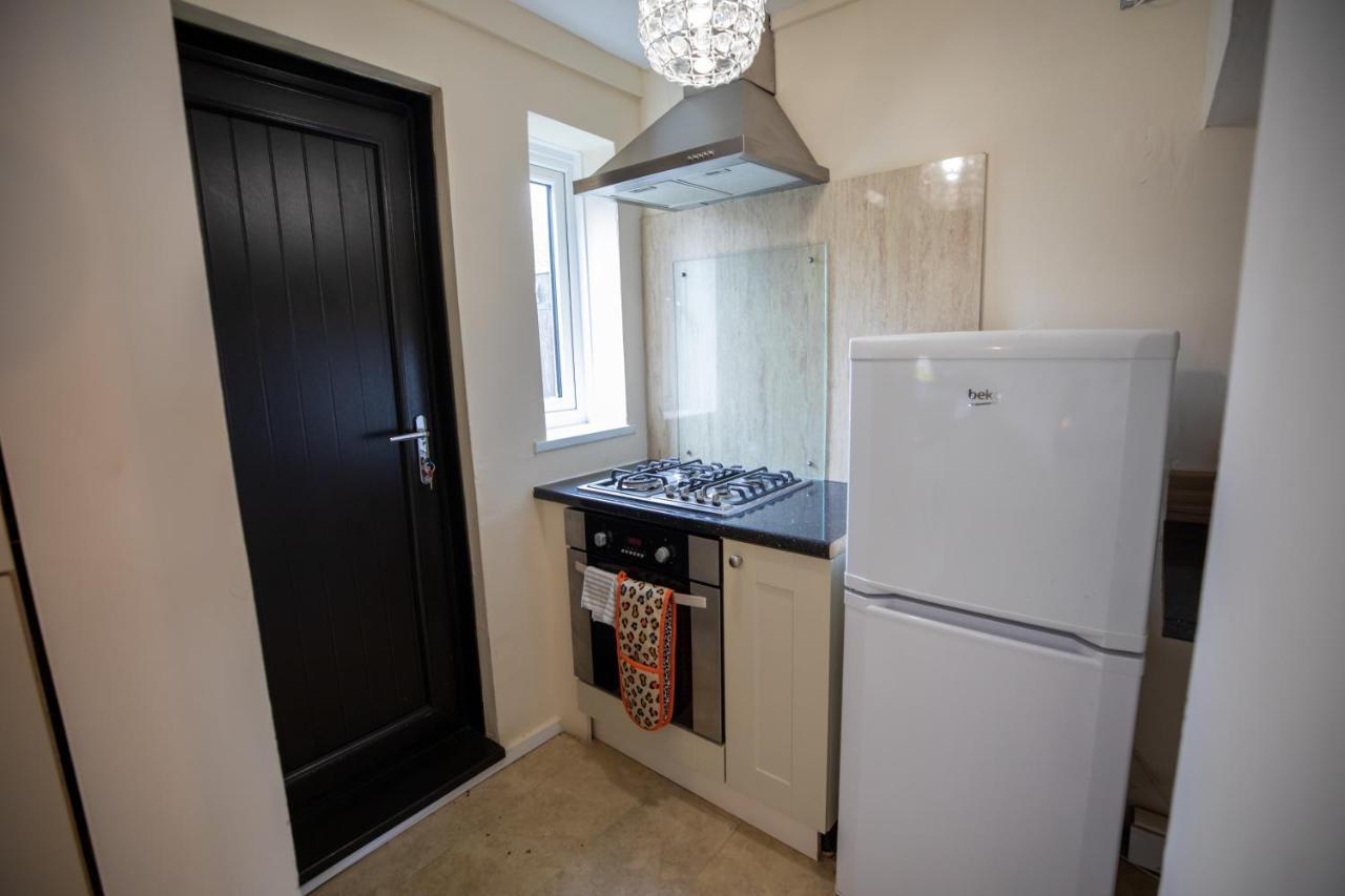 Og Stays Ii- 3Bedroom House Near Nissan & Stadium, Free Parking ซันเดอร์แลนด์ ภายนอก รูปภาพ